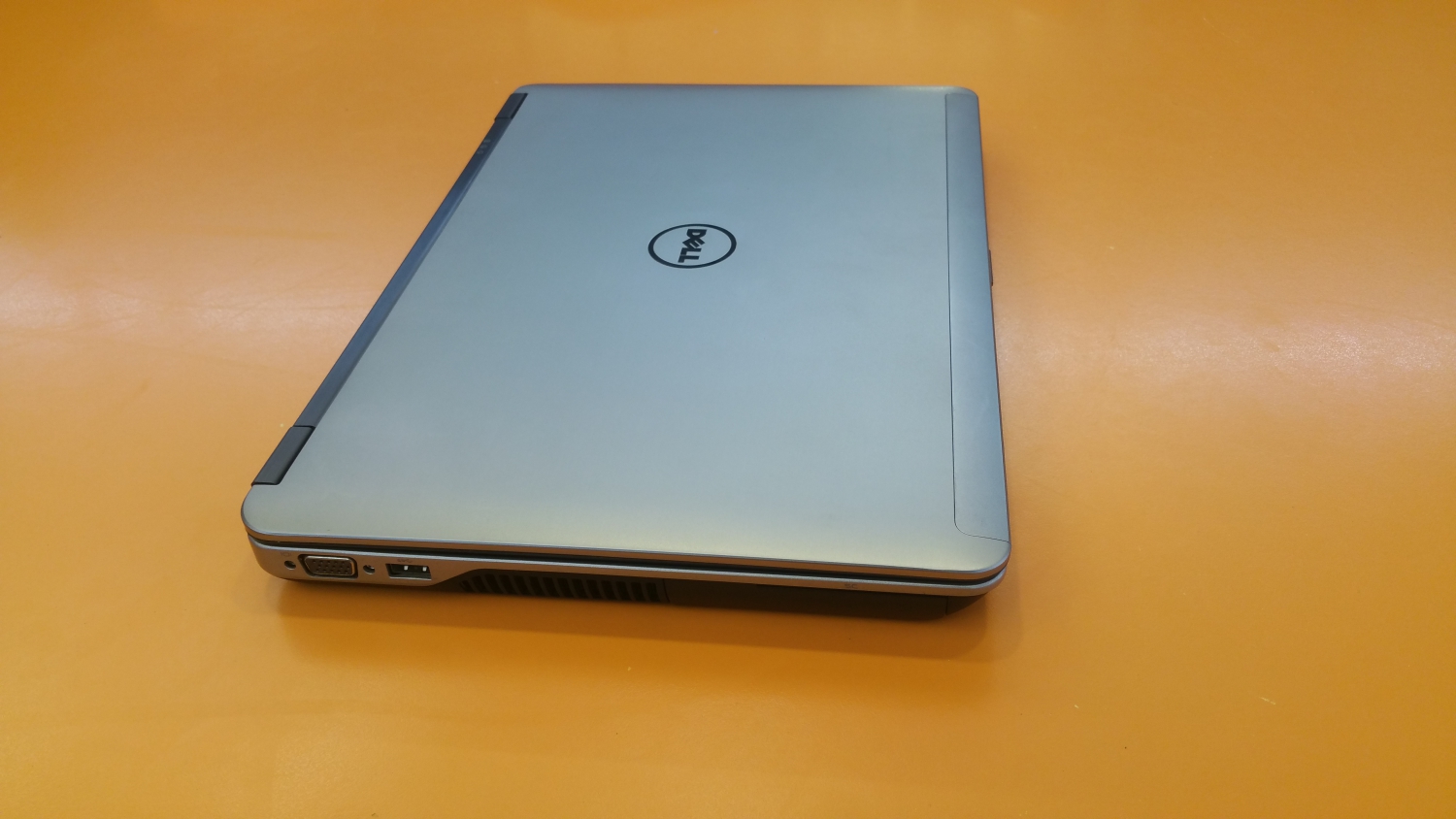 Laptop Dell Latitude E6440 (Core i5 4200M, RAM 4GB, HDD 320GB, Intel HD Graphics 4600, 14 inch) 3